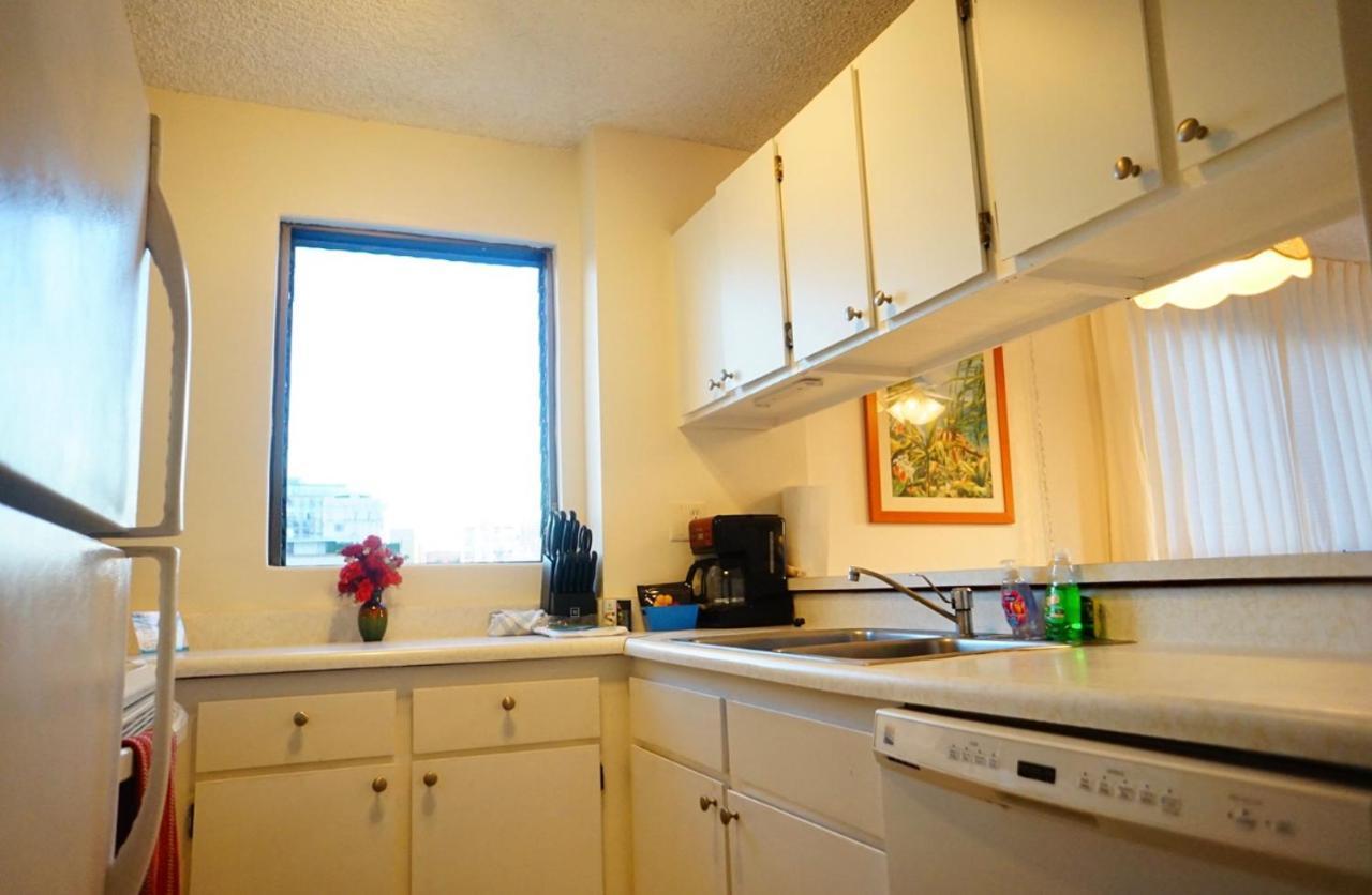 شقة 1508- Heart Of Waikiki With Kitchen-Free Parking-King Bed-Corner Unit هونولولو المظهر الخارجي الصورة